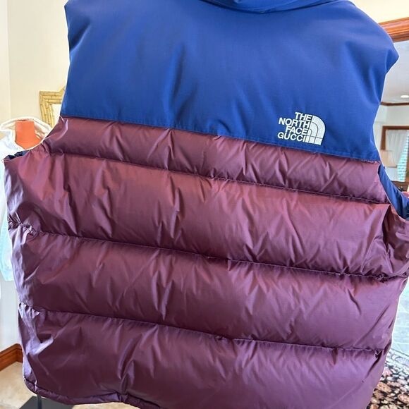 Men’s Gucci, X Northface puffer vest size XXXL with dust bag - Picture 4 of 9